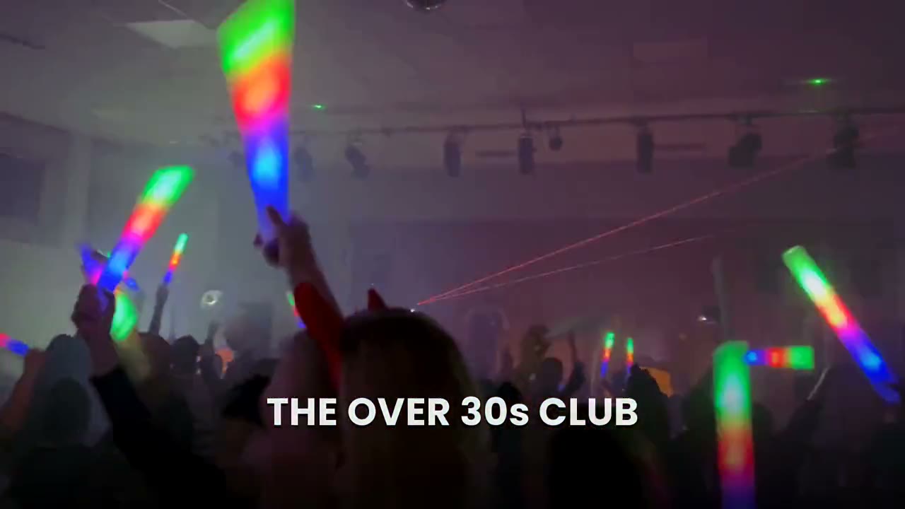 Halloween Party Night with The Over 30s Club Lowestoft Spooky Clubbing 🎃🚨 night photo 1